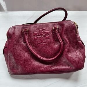 Elegant Burgundy Leather Handbag